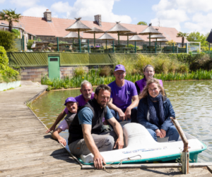 CAMPING NORMANDIE COTENTIN ETANG DES HAIZES PROCHE PORTBAIL LA HAYE DU PUITS MAANCHE 50 ACCUEIL QUALITE