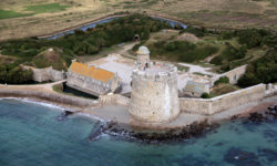 Les tours Vauban de la Hougue et de Tatihou à St Vaast-la-Hougue