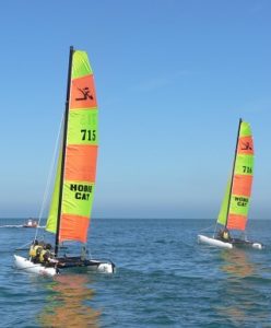 Activité nautiques dans le Cotentin - catamaran @polenautiquelahague - Cotentin Tourisme Normandie