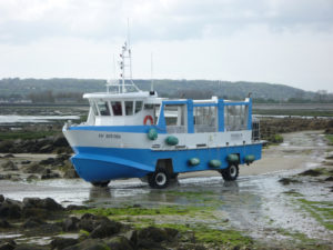 ile tatihou - bateau-amphibie-maree basse