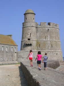 ile tatihou enfants-tour-tatihou©cd50 - cotentin - normandie