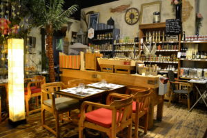 salle-milieu2-restaurant-armoire-à-délices-epicerie-cherbourg-cotentin-normandie@agencesodirect