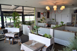 salle-restaurant-restaurant-armoire-à-délices-cherbourg-cotentin-normandie@agencesodirect