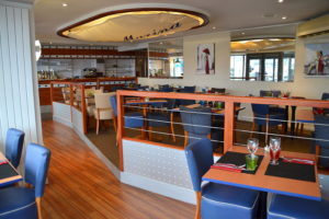 restaurant-la-marina-port-cherbourg-salle-bas-cotentin-normandie@agence-so-direct