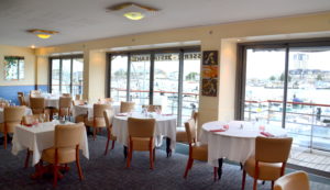 Restaurant La Marina - restaurant cherbourg salle à l'étage @agencesodirect - Cotentin Tourisme