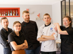 RESTAURANT LE POIS GOURMAND EQUIPE