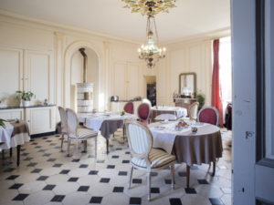 Chateau du Rozel gite et chambre d hote Cotentin Normandie sejour cocooning - salle petit dejeuner @chateau du Rozel