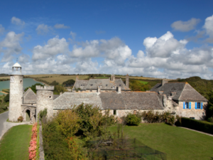 Chateau du Rozel gite et chambre d hote Cotentin Normandie vue @chateau du Rozel