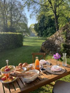 Gîte Abbaye de Blanchelande Cotentin Tourisme petit dejeuner