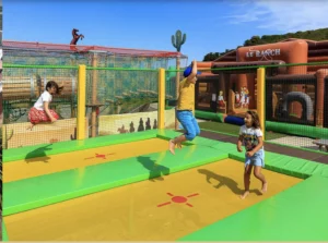 camping le ranch 5* Cotentin Normandie piscine toboggans Cotentin Tourisme.